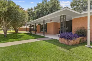 705 Whitehead St, Smithville, TX 78957 - Photo 28