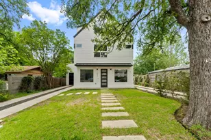 1023 E 45th St, Austin, TX 78751 - Photo 2