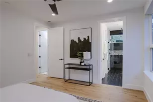 1023 E 45th St, Austin, TX 78751 - Photo 12