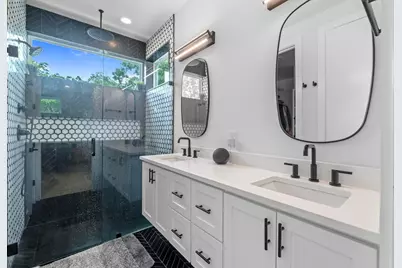 1023 E 45th Street #1, Austin, TX 78751 - Photo 16