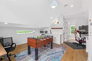 1023 E 45th St, Austin, TX 78751 - Photo 24