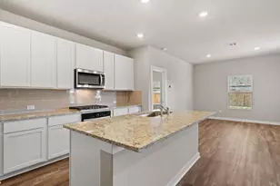 247 Red Tail Hawk Ln, Cedar Creek, TX 78612 - Photo 8