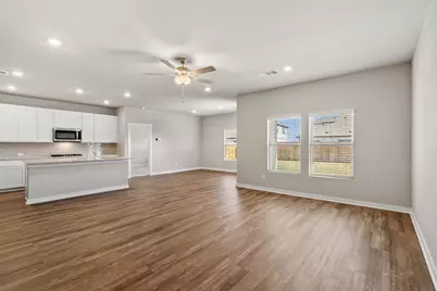 247 Red Tail Hawk Lane, Cedar Creek, TX 78612 - Photo 12