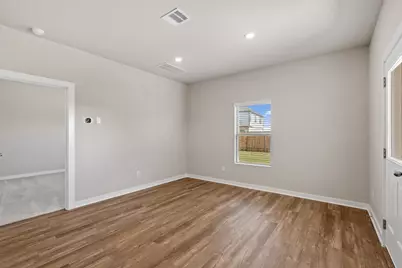 247 Red Tail Hawk Lane, Cedar Creek, TX 78612 - Photo 14