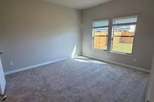 247 Red Tail Hawk Ln, Cedar Creek, TX 78612 - Photo 14