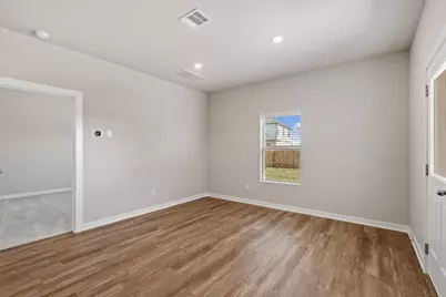 247 Red Tail Hawk Lane, Cedar Creek, TX 78612 - Photo 14