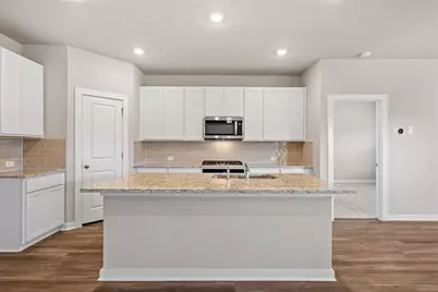 247 Red Tail Hawk Lane, Cedar Creek, TX 78612 - Photo 6