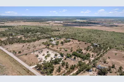 13111 Elm Grove Road, Buda, TX 78610 - Photo 4