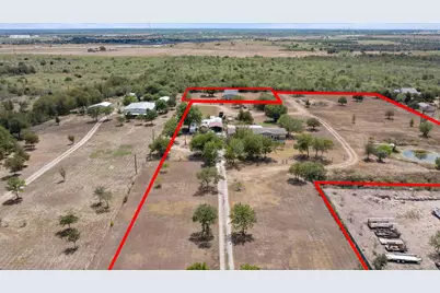 13111 Elm Grove Road, Buda, TX 78610 - Photo 2