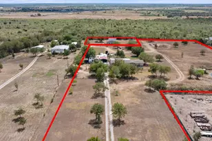 13111 Elm Grove Rd, Buda, TX 78610 - Photo 2