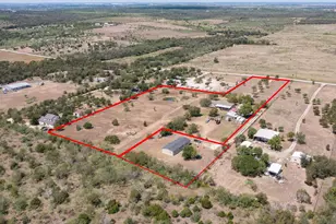 13111 Elm Grove Rd, Buda, TX 78610 - Photo 36
