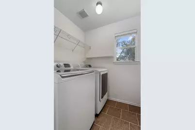 2609 Jason Drive, Taylor, TX 76574 - Photo 12