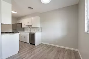 1513 Braes Ridge Dr, Austin, TX 78723 - Photo 10