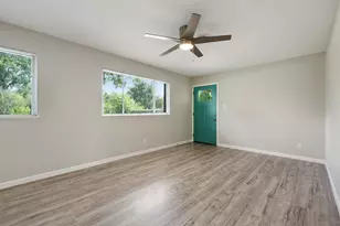 1513 Braes Ridge Dr, Austin, TX 78723 - Photo 8