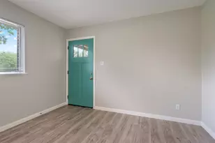 1513 Braes Ridge Dr, Austin, TX 78723 - Photo 4