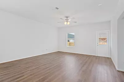 249 Crystal Brook Drive, Liberty Hill, TX 78642 - Photo 6