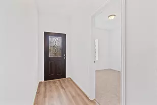 249 Crystal Brook Dr, Liberty Hill, TX 78642 - Photo 2