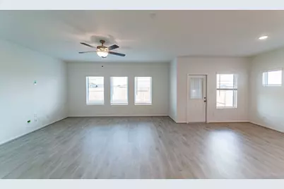 290 Yosemite Drive, Kyle, TX 78640 - Photo 8