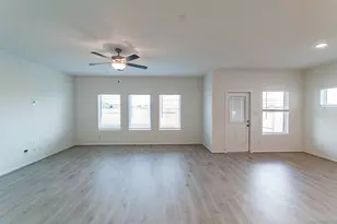 290 Yosemite Dr, Kyle, TX 78640 - Photo 8