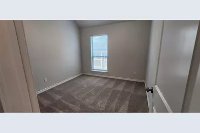 136 Los Olives Lane, Liberty Hill, TX 78642 - Photo 22