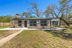 201 County Rd 279, Liberty Hill, TX 78642 - Photo 1