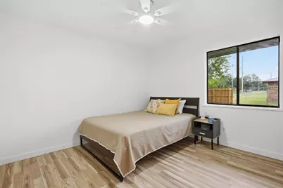 609 Magnolia Street, Bastrop, TX 78602 - Photo 22