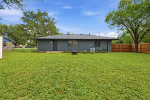 609 Magnolia St, Bastrop, TX 78602 - Photo 26
