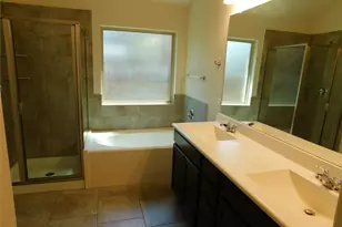3636 Bainbridge St, Round Rock, TX 78681 - Photo 4