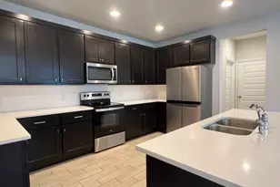 124 Old Stage Coach Rd, Jarrell, TX 76537 - Photo 10