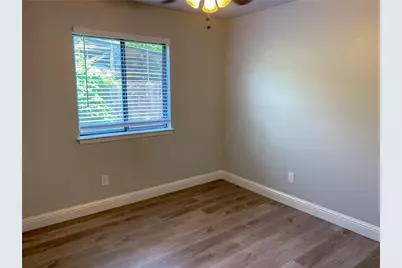 1604 Holstein Drive, Austin, TX 78758 - Photo 20