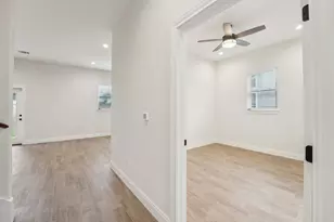 105 Callie St, Smithville, TX 78957 - Photo 18