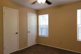 8802 Piney Point Dr, Austin, TX 78729 - Photo 4