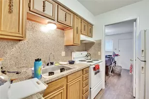 2801 Hemphill Park, Austin, TX 78705 - Photo 6