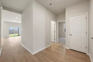 136 Jans Wy, Georgetown, TX 78626 - Photo 8