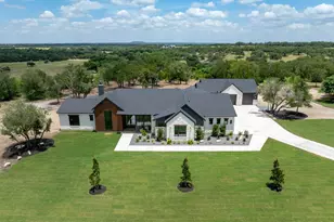 505 Kasen Cir, Liberty Hill, TX 78642 - Photo 2