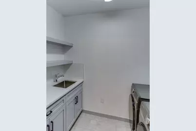 21907 Shotts Drive, Spicewood, TX 78669 - Photo 12