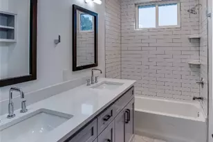 21907 Shotts Dr, Spicewood, TX 78669 - Photo 10