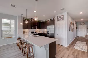 119 W Point Way, Elgin, TX 78621 - Photo 6