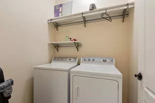 2101 Town Centre Dr, Round Rock, TX 78664 - Photo 6