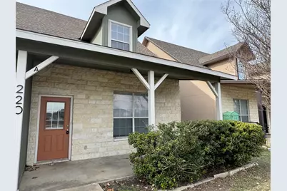 220 Sandstone Drive #A, Jarrell, TX 76537 - Photo 2