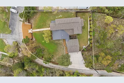 7020 Clifton Lane, Austin, TX 78746 - Photo 30