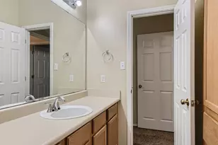 2858 Southampton Way, Round Rock, TX 78664 - Photo 18
