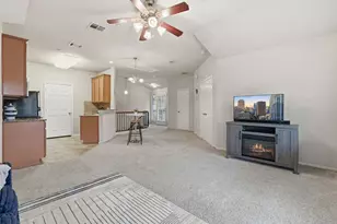 1310 W Parmer Ln, Austin, TX 78727 - Photo 6