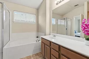 1310 W Parmer Ln, Austin, TX 78727 - Photo 20