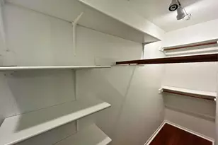 8210 Bent Tree Rd, Austin, TX 78759 - Photo 10