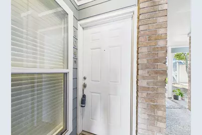 400 W 35th Street #104, Austin, TX 78705 - Photo 2