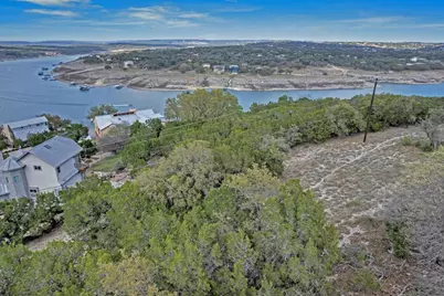 21802 Briarcliff Drive, Spicewood, TX 78669 - Photo 4