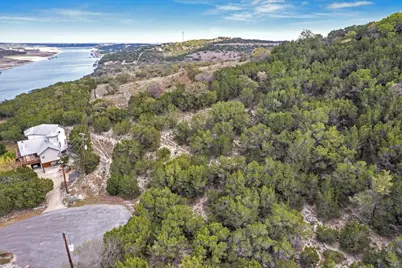 21802 Briarcliff Drive, Spicewood, TX 78669 - Photo 10
