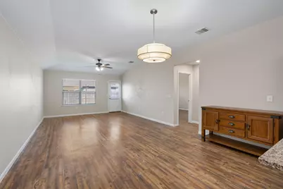 14500 Callan Court, Manor, TX 78653 - Photo 8