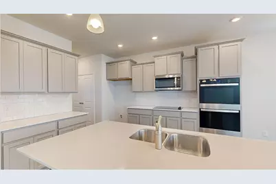 109 Megan Trail, Thorndale, TX 76577 - Photo 4